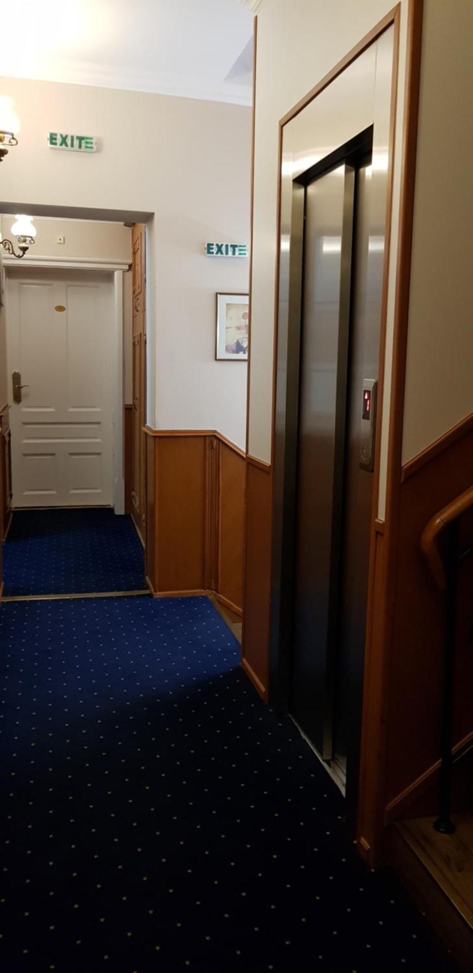 Hotel Odeon Пловдив Экстерьер фото