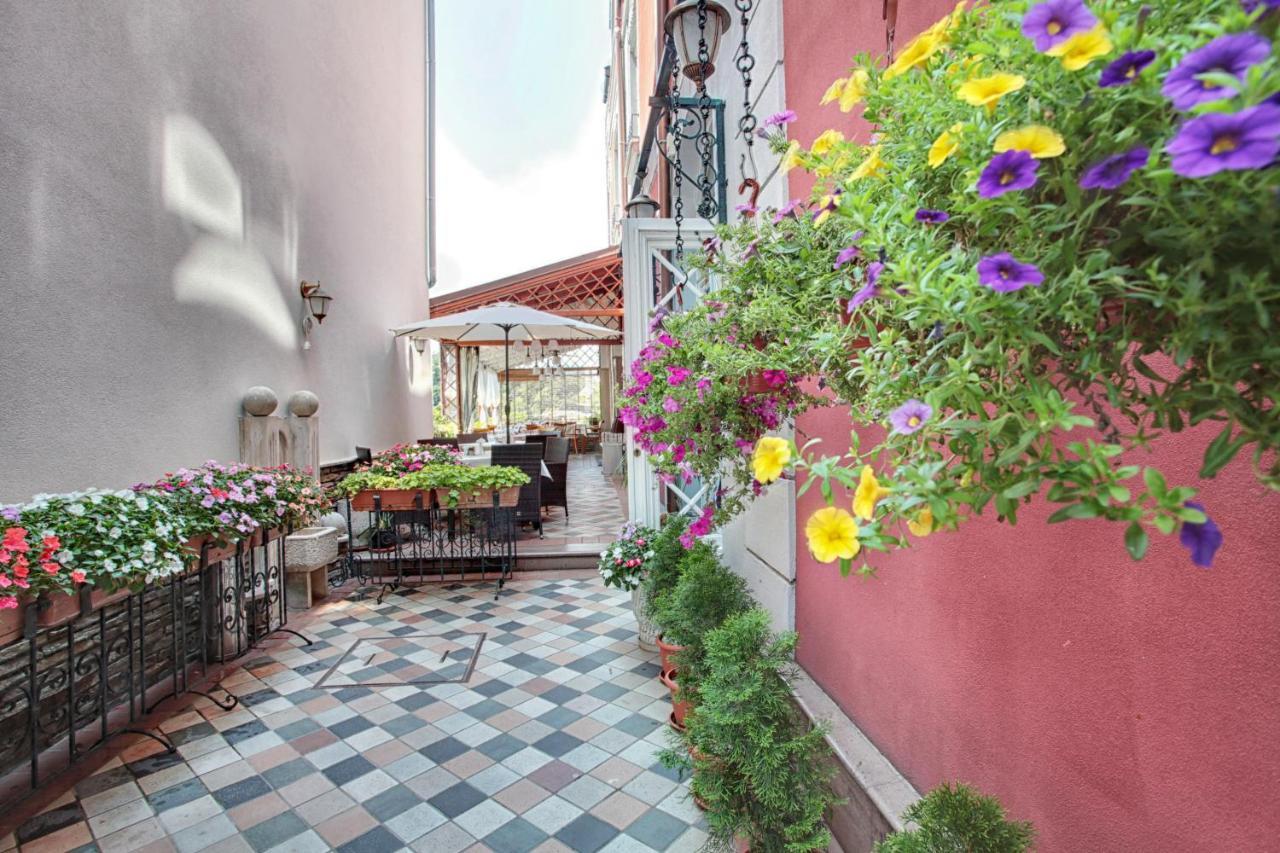 Hotel Odeon Пловдив Экстерьер фото